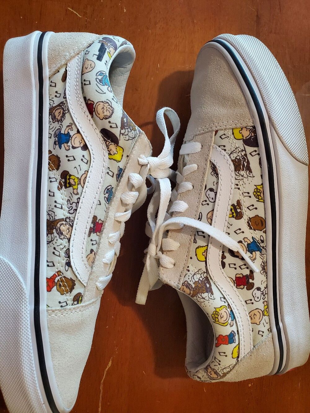 Vans - Picture 4 of 5